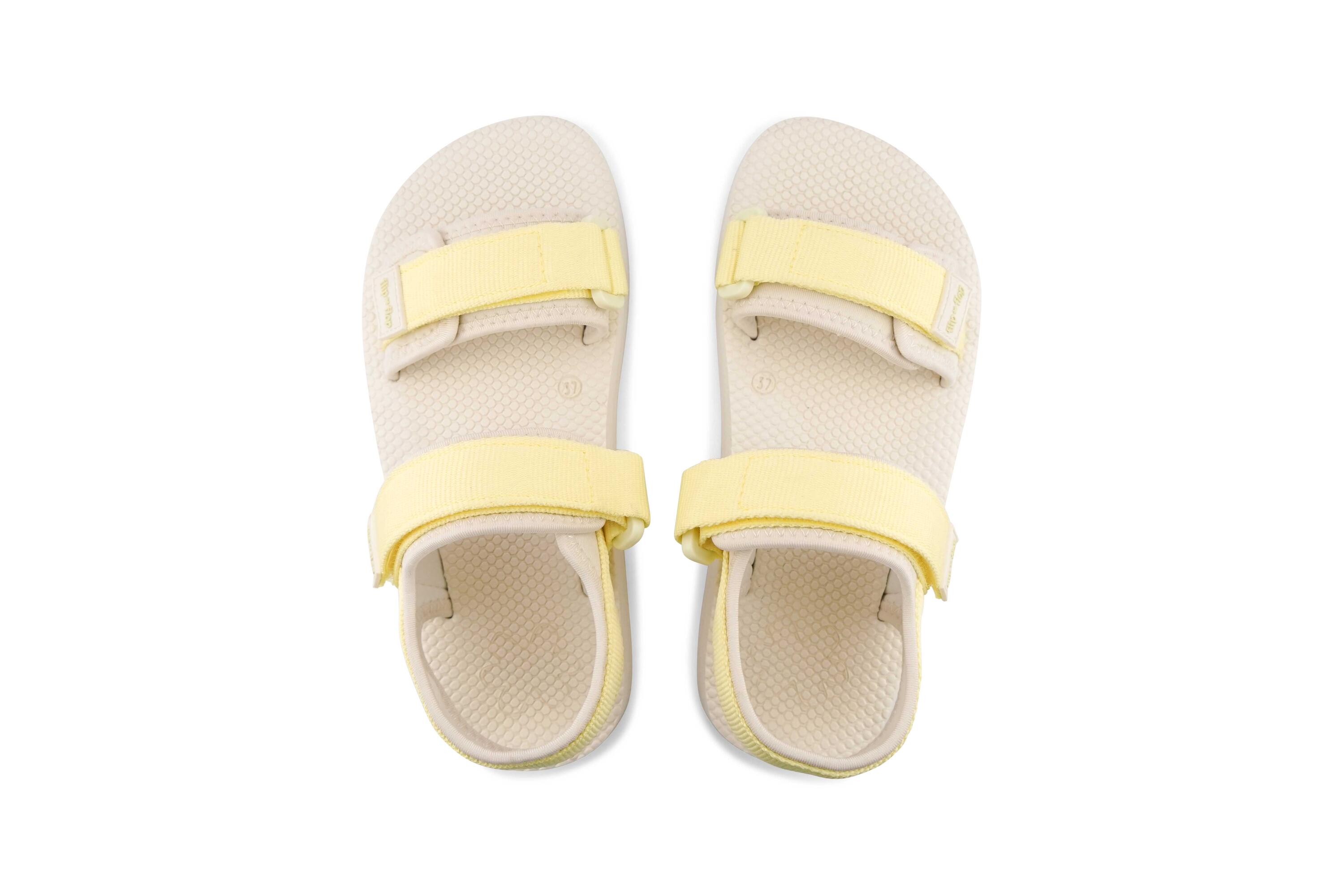 Femme Sandale comfy*trek Jaune clair 3/4