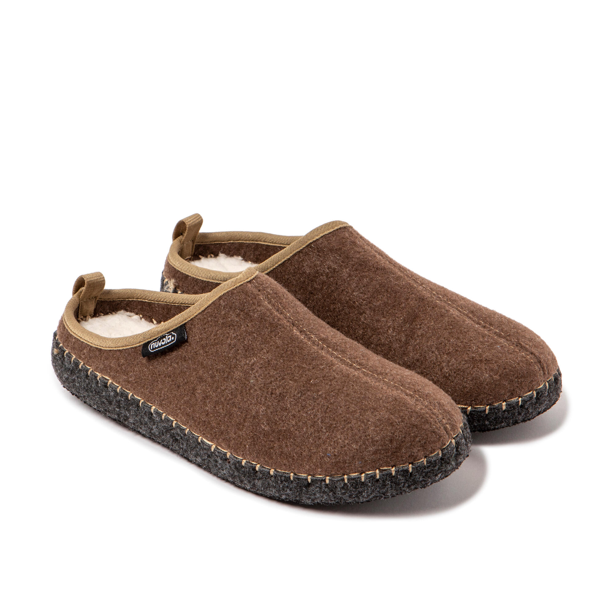 Pantufas de descanso Nuvola castanhos acolchoados com sola de borracha 2/7