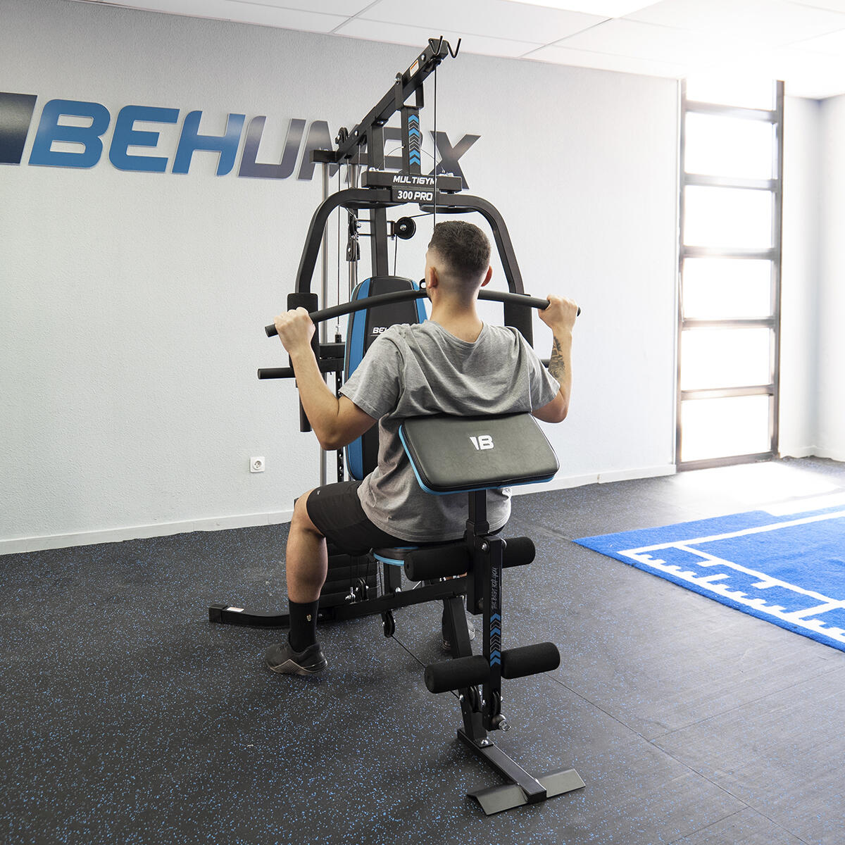 Maquina Multiestação Multigym 300 PRO 5/5