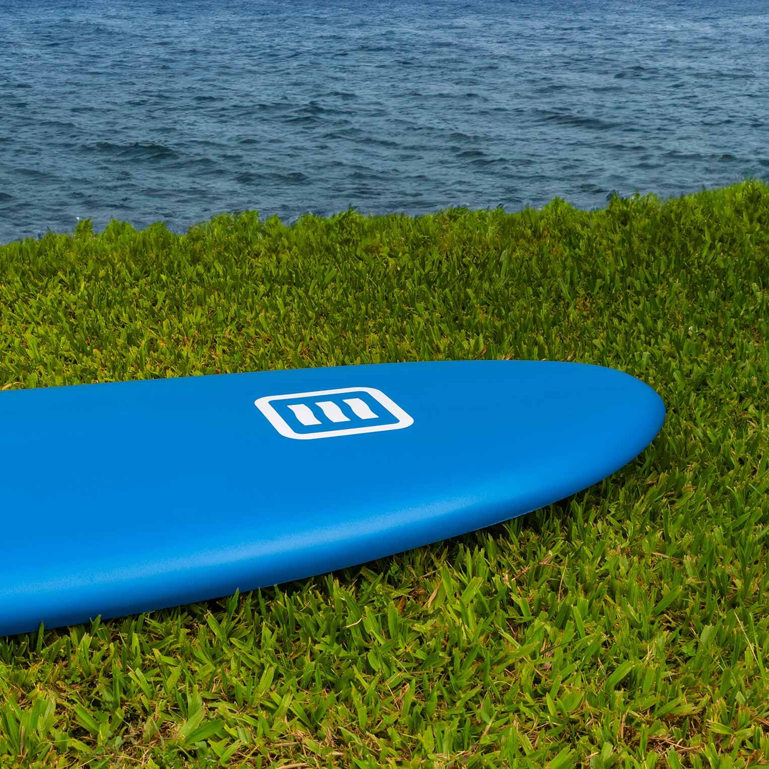 Tavola Surf Core 8' 74L con 3 pinne e 1 leash 6/6