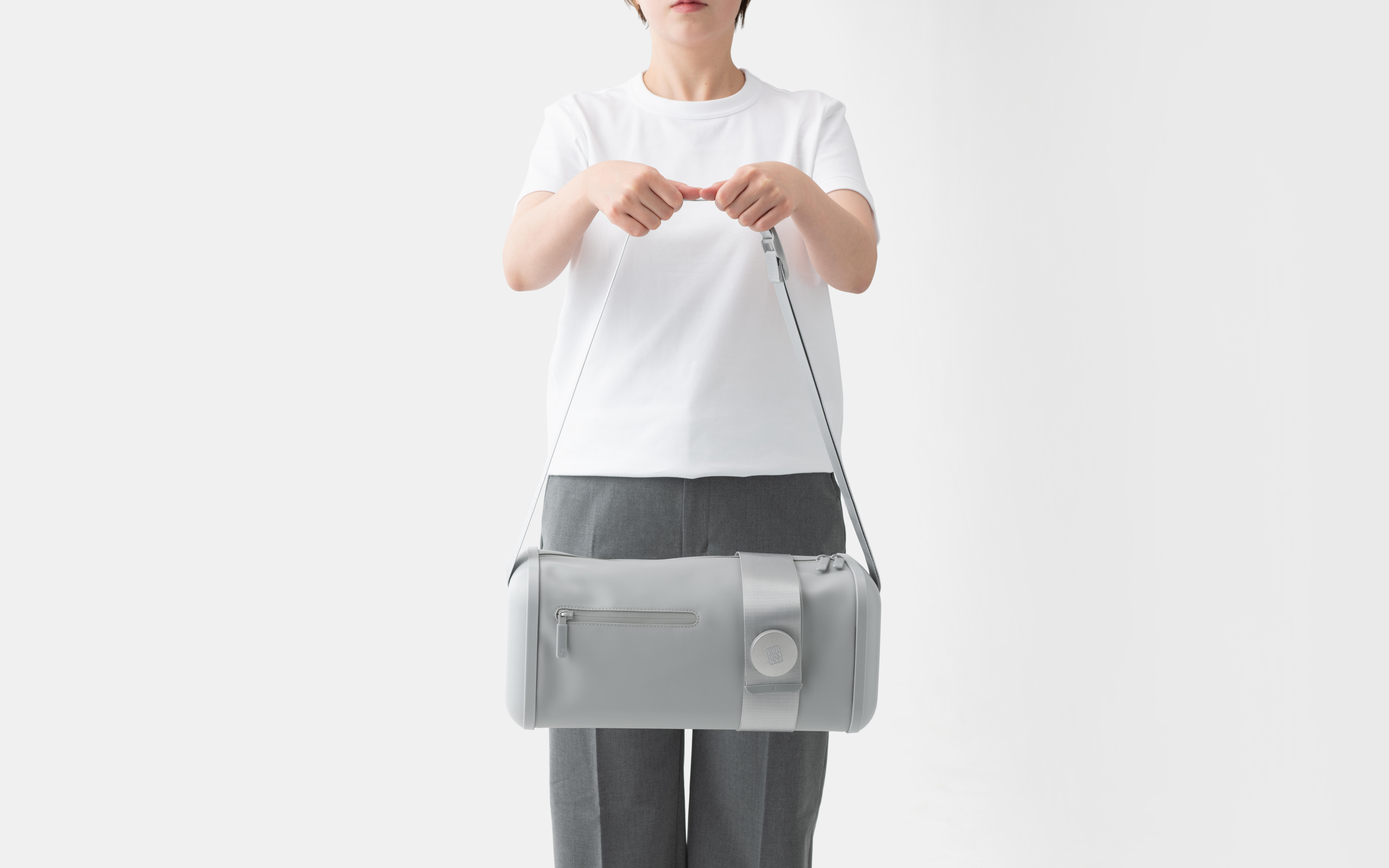 ★TOUT Y EST★ SOFTMOON MESSENGER BAG GREY GC01GR 6011 Messenger Bag Grey - ULTIMEIK | 60% - Asian Fashion