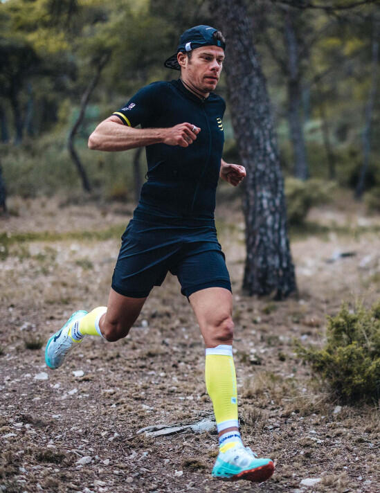 Combo di pantaloncini da trail "Trail Racing 2-In-1" da uomo di Compressport 3/7