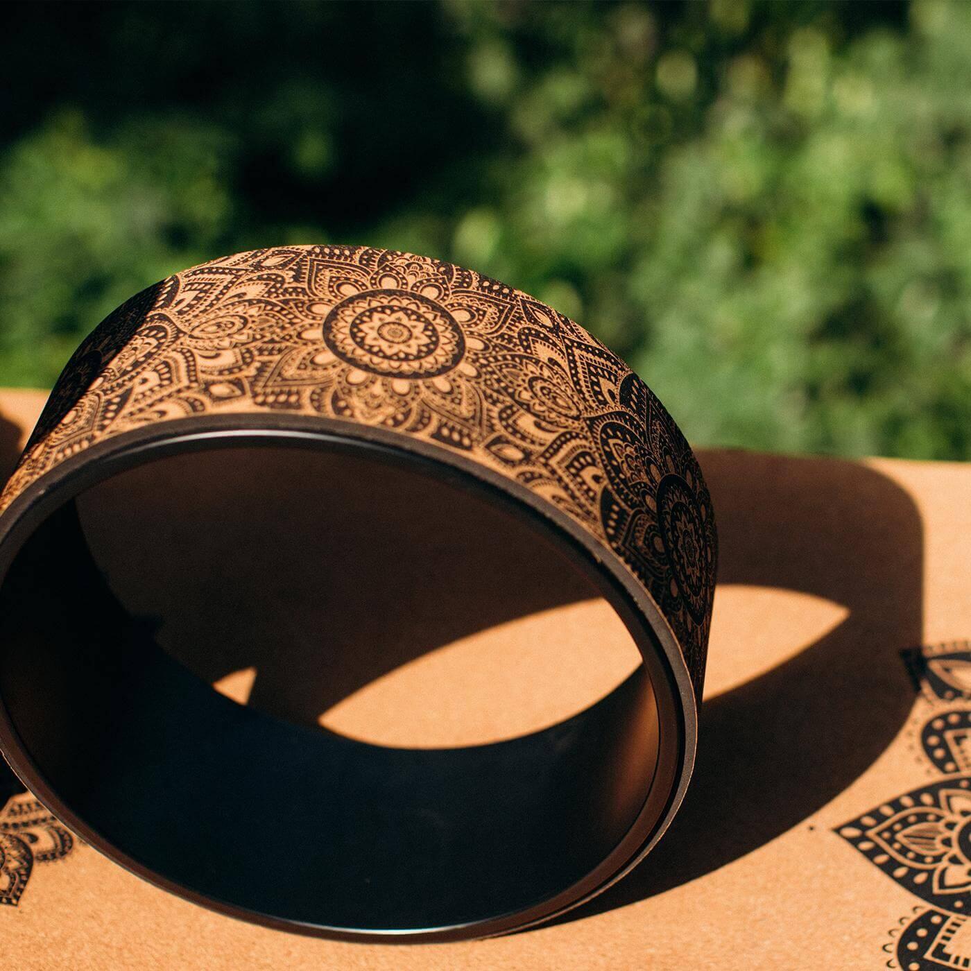 Rueda de yoga Yoga Design Lab - Mandala Black 4/5