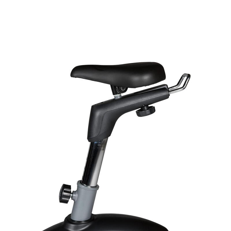 Bicicleta de exercitii Flow Fitness Turner DHT500 cu sistem de franare magnetic