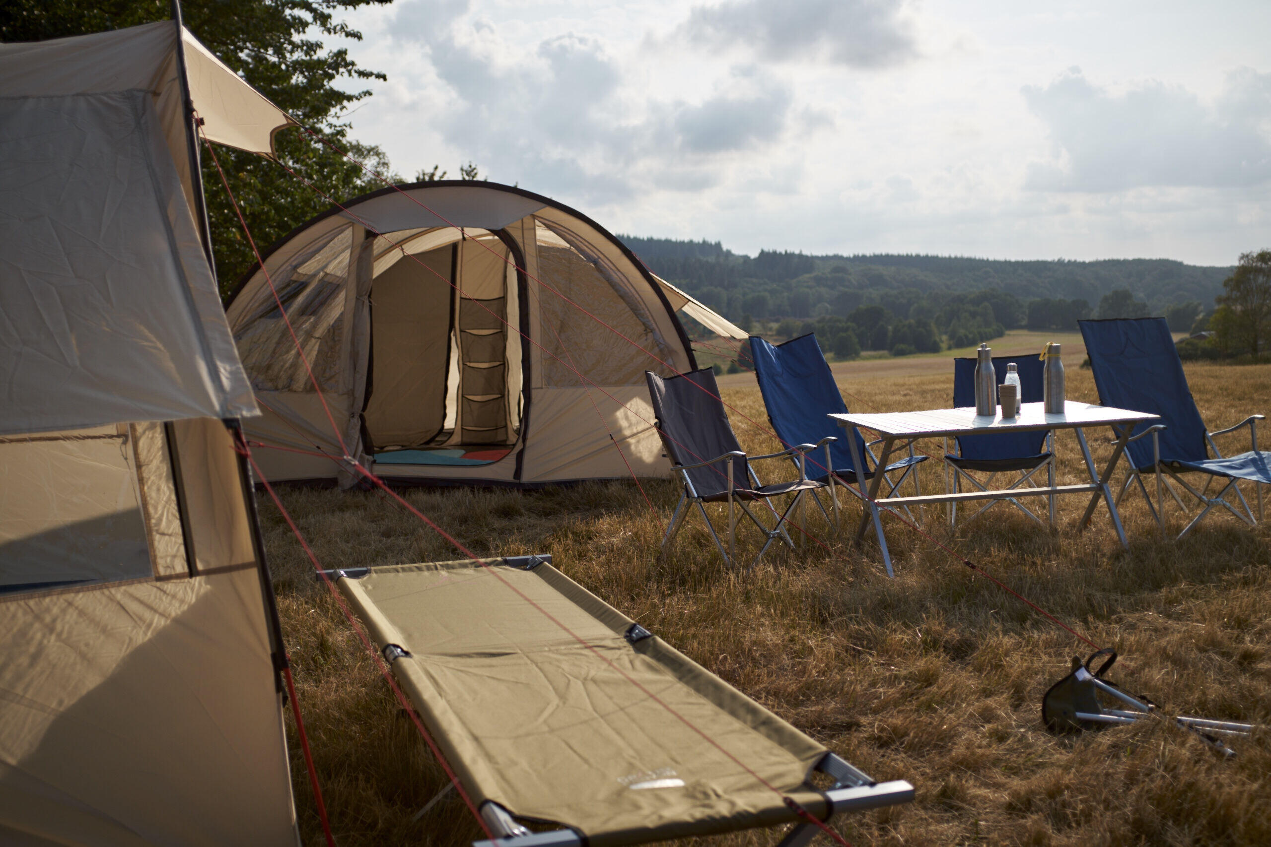 Alu Feldbett Topaz Camping Liege Gäste Klapp Bett Groß 150 kg M 6/7