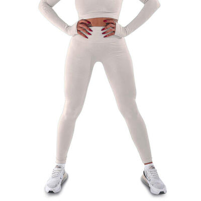 Leggings tecnico con effetto push up e una silhouette perfetta.