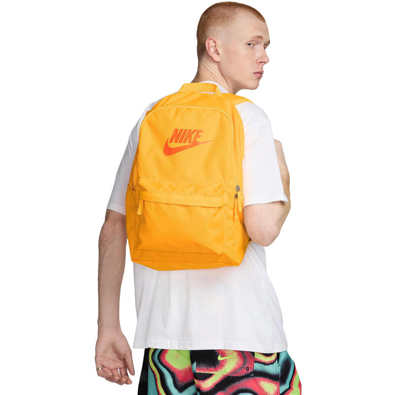 Hátizsák Nike Heritage 25L, Narancssárga, Unisex