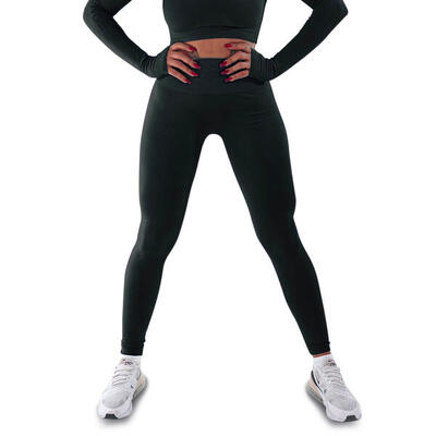 Leggings tecnico con effetto push up e una silhouette perfetta.