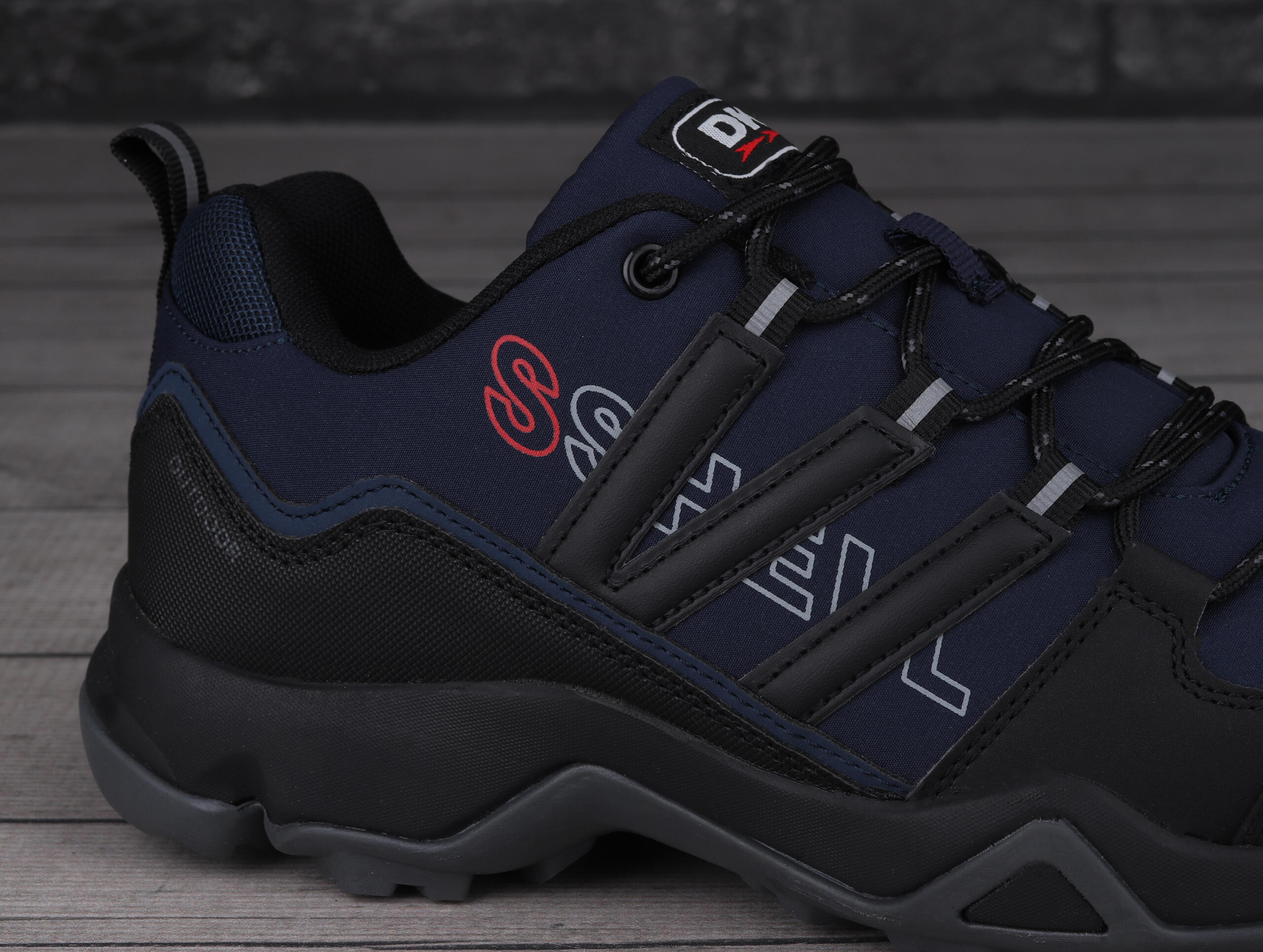 Buty męskie sportowe trekingowe DK SPIRIT 6/7