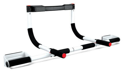 Système de musculation avec barre de traction et station d'entraînement complet