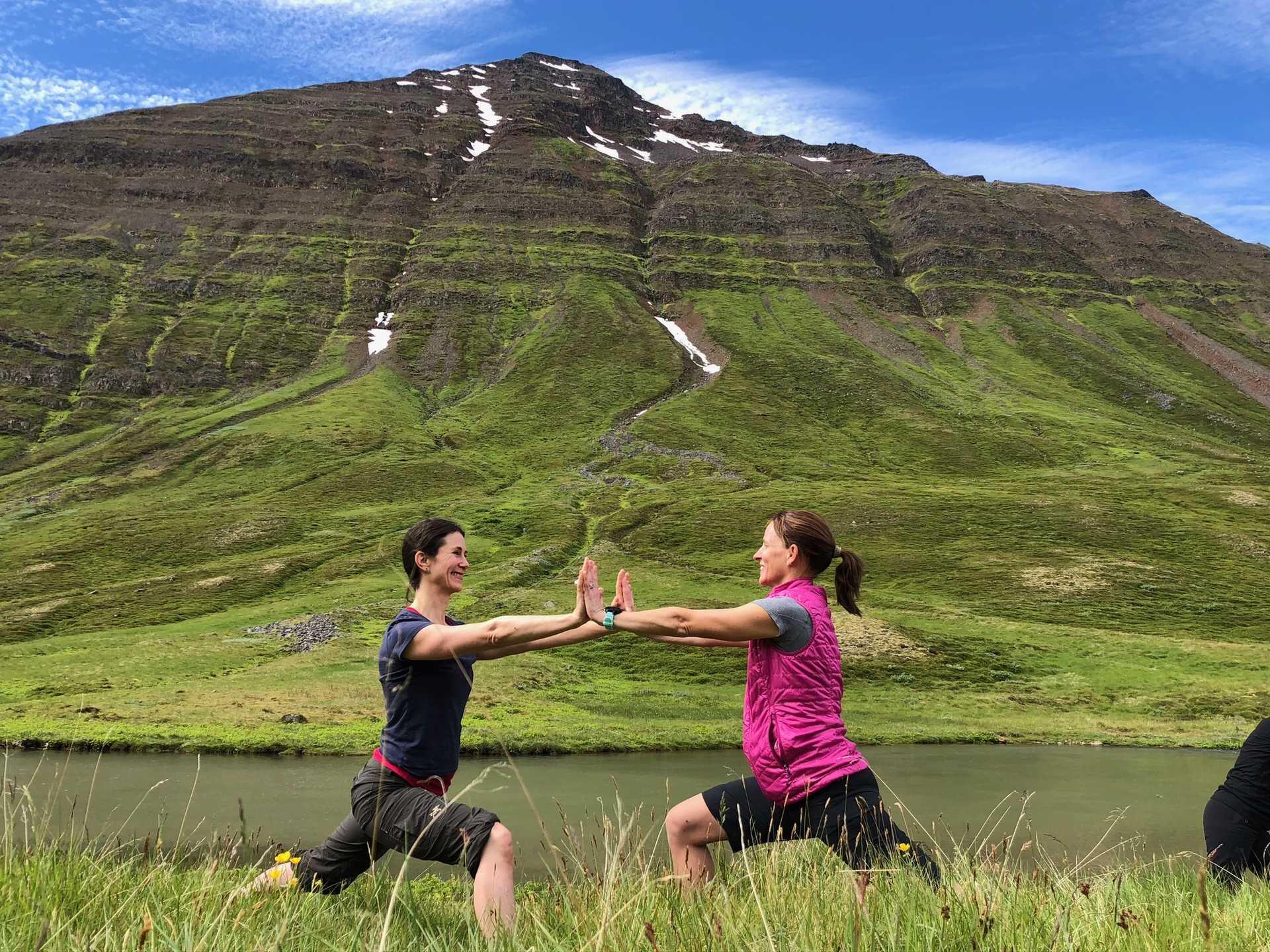 DECATHLON TRAVEL picture