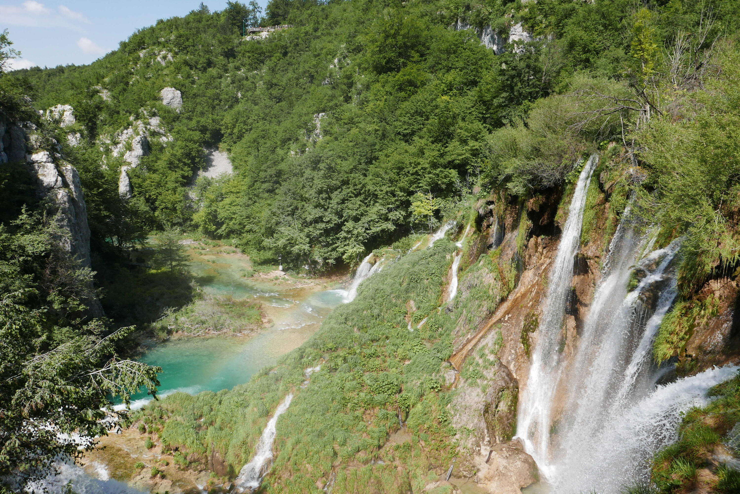 DECATHLON TRAVEL picture