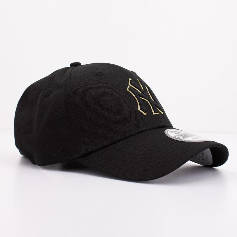 Gorras Hombre New Era Metallic Outline 9forty Negro