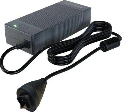 Go solid! acculader geschikt voor stella e-bike 42v 2a 3 polig