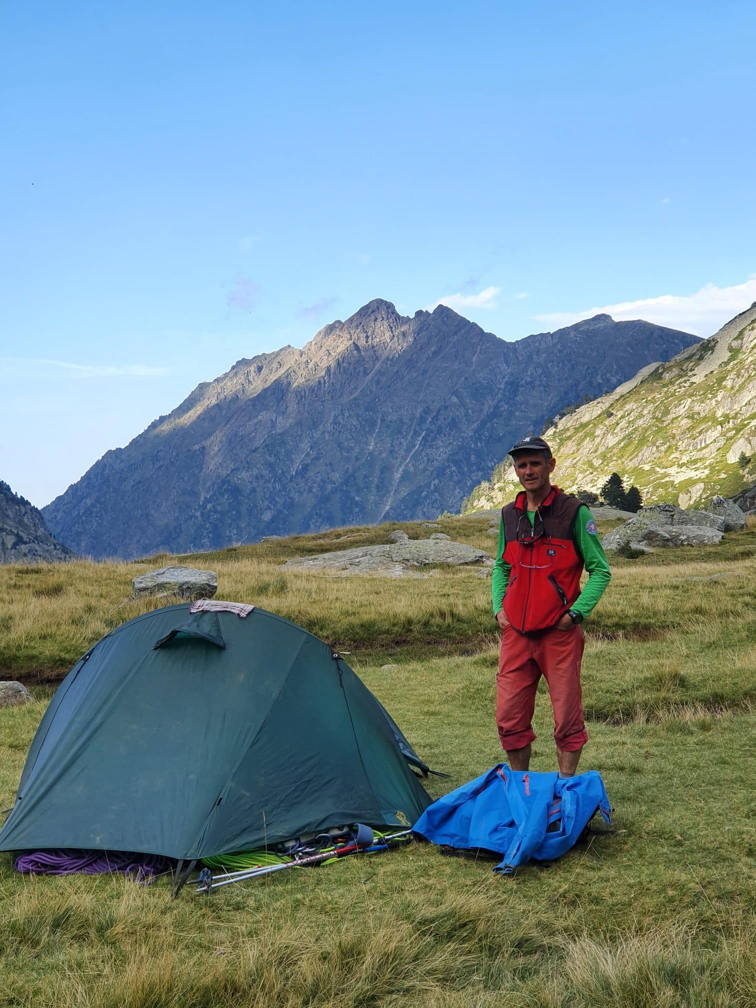 DECATHLON TRAVEL picture