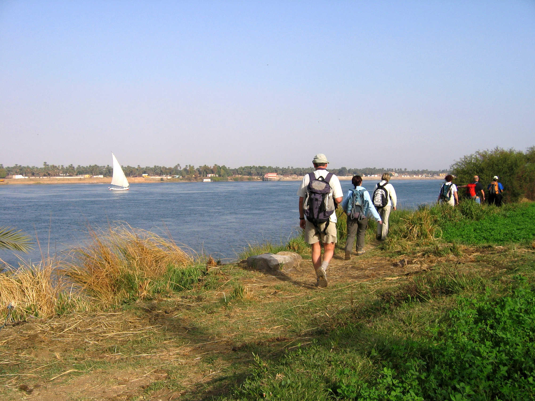 DECATHLON TRAVEL picture