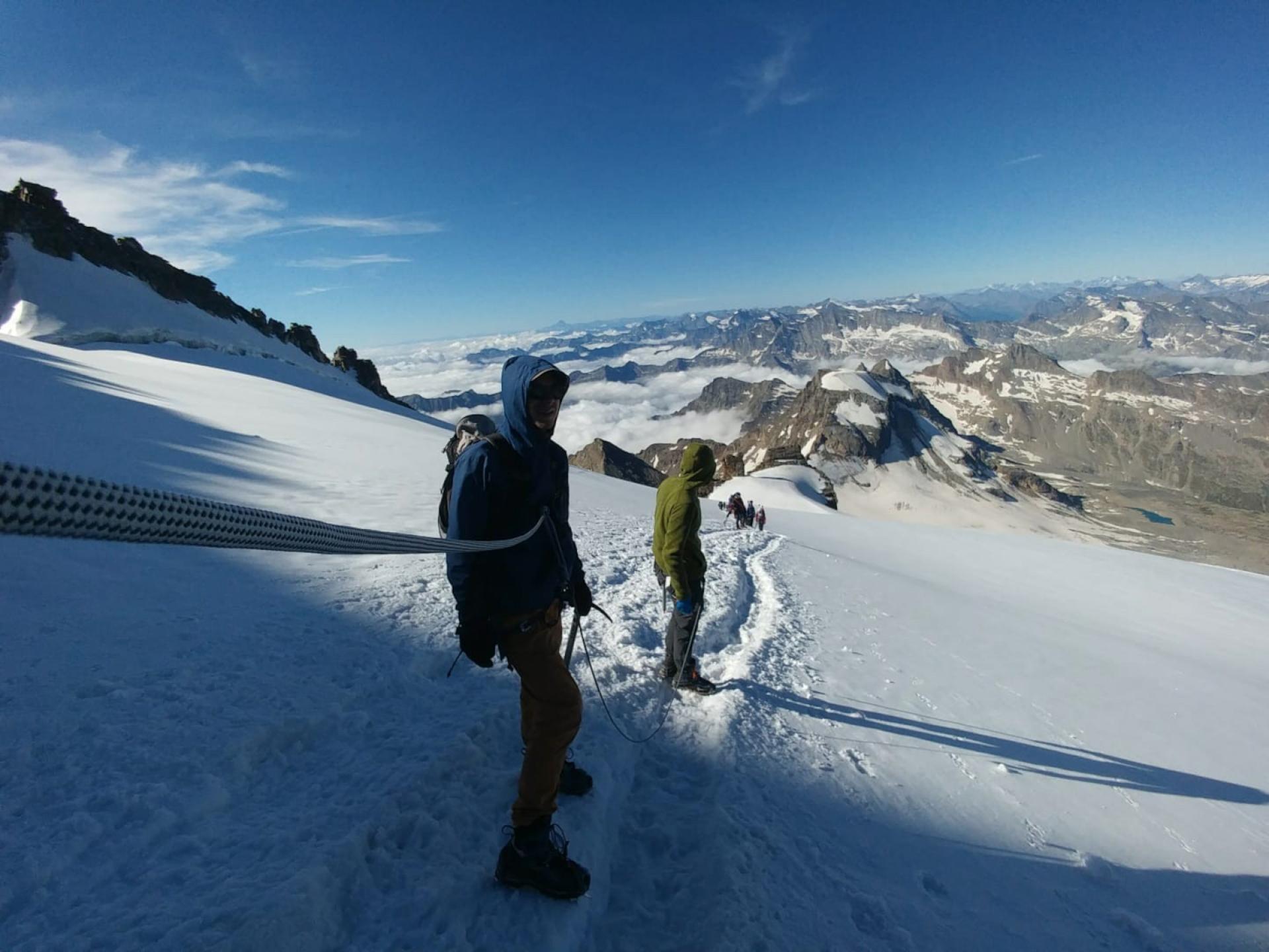 DECATHLON TRAVEL picture