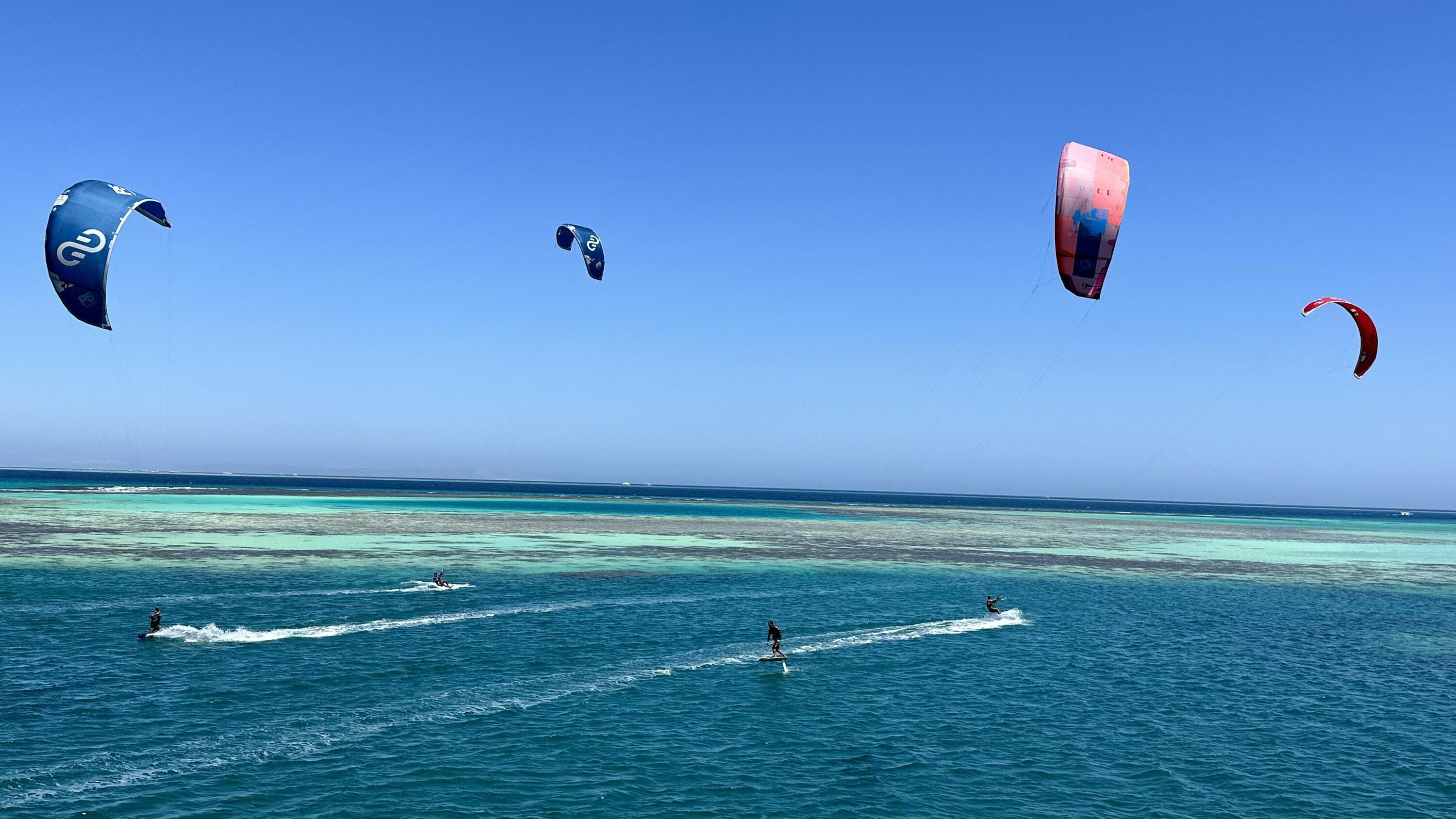 DECATHLON TRAVEL picture