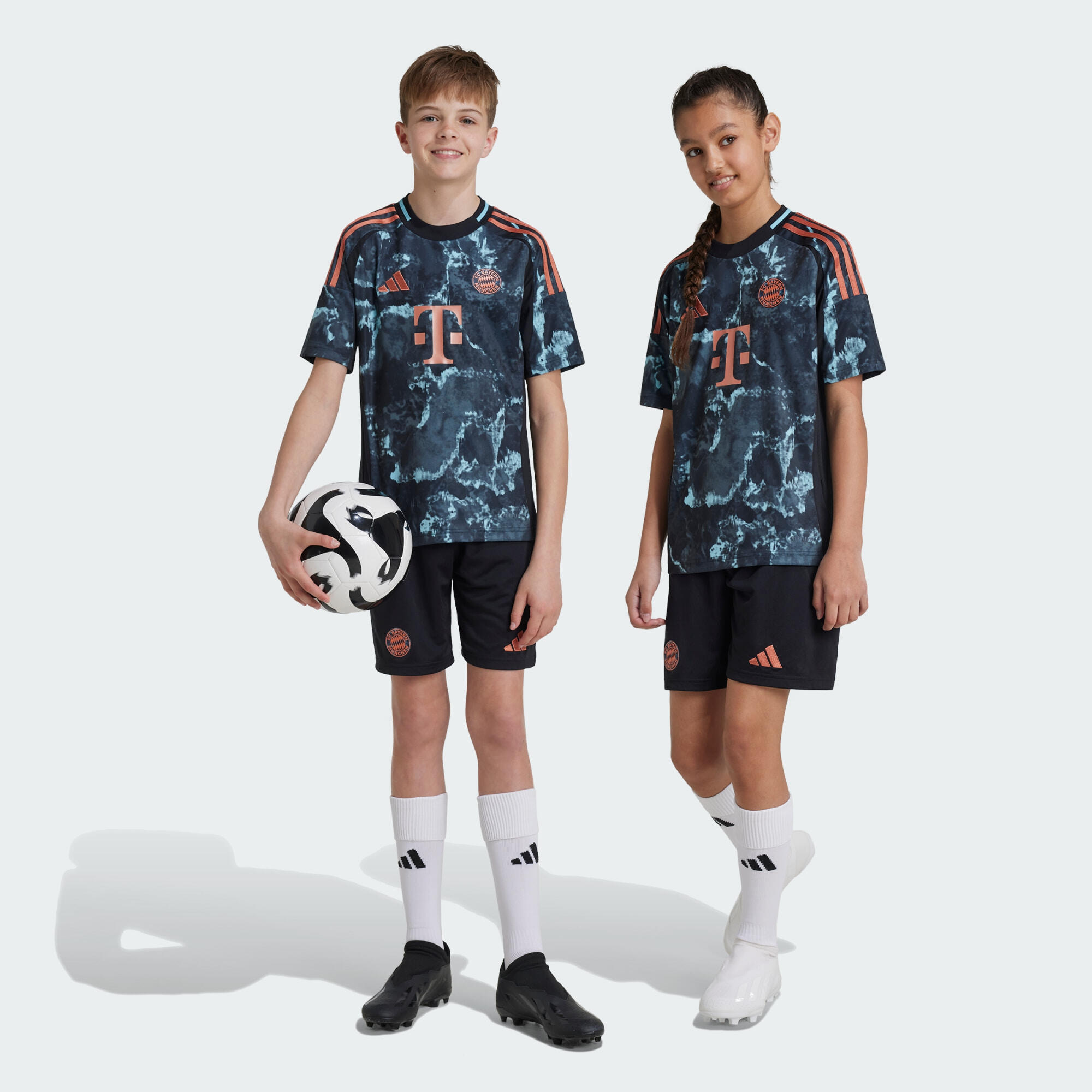 FC Bayern 24/25 Children's Outdoor Shorts