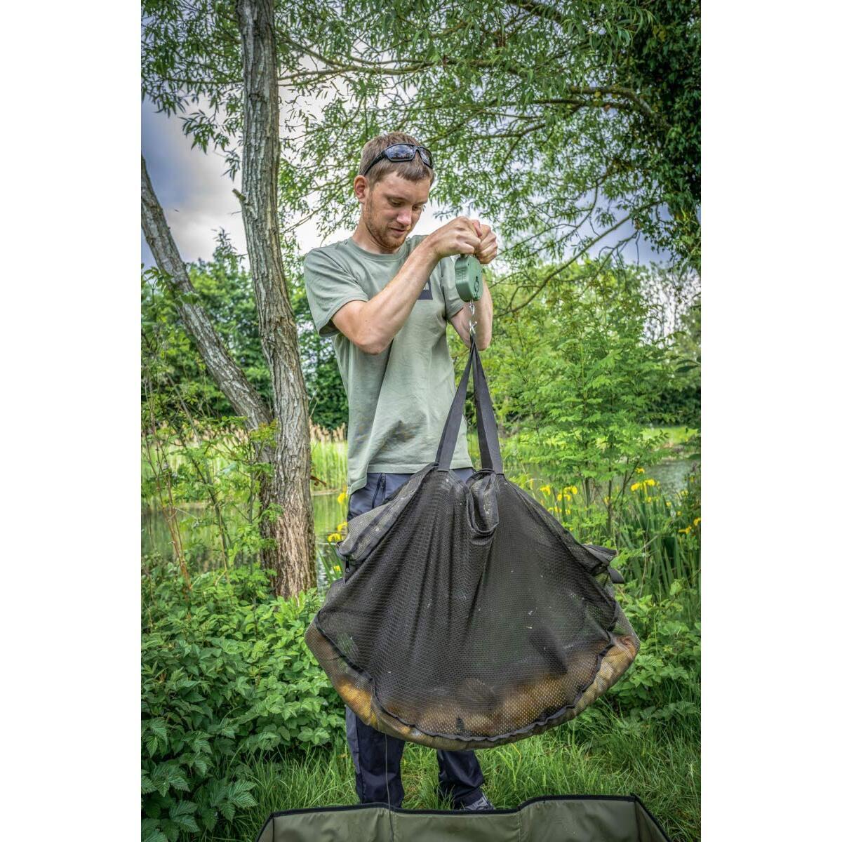 Korum Compact Recovery Sling - Karper Weeg & Bewaarzak 3/3
