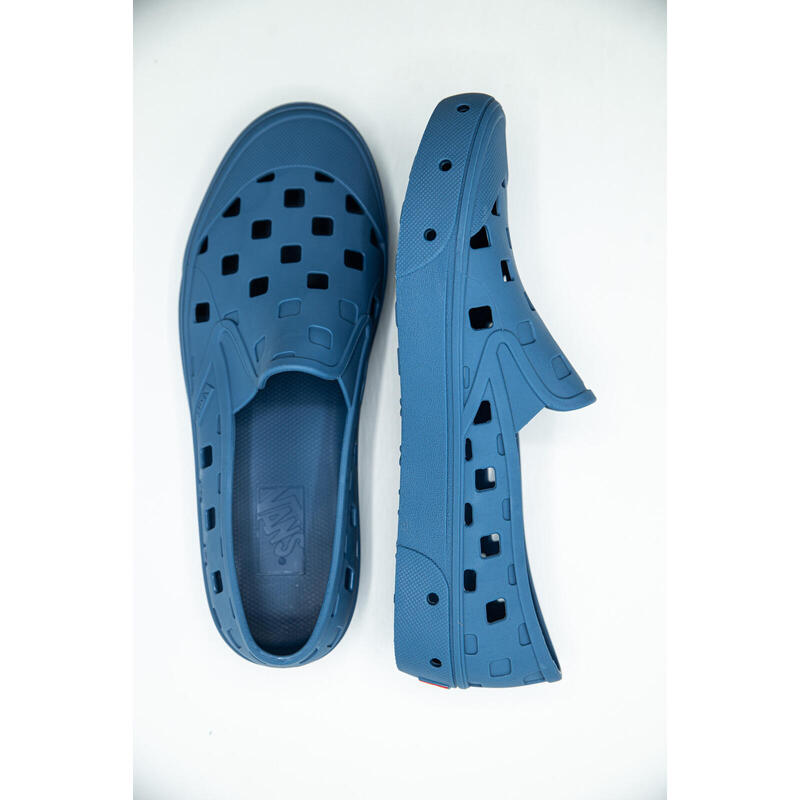 Buty surfingowe Vans Slip-On Trek, Dla obu płci