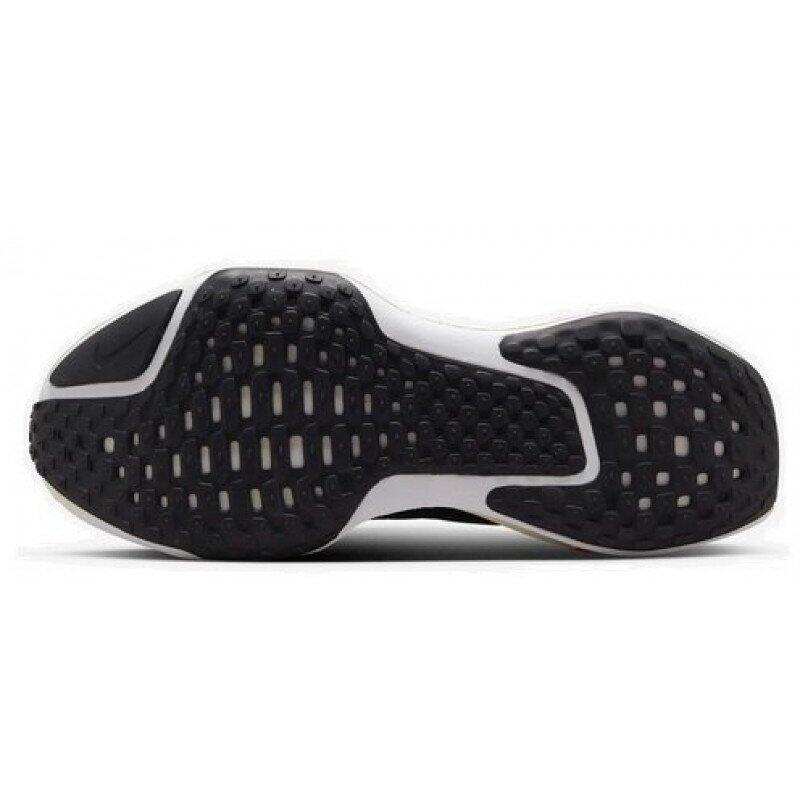 Nike ZoomX Invincible Run 3 Black White 4/4