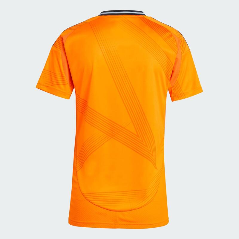 Echipament Real Madrid 24/25, pentru meciurile în deplasare