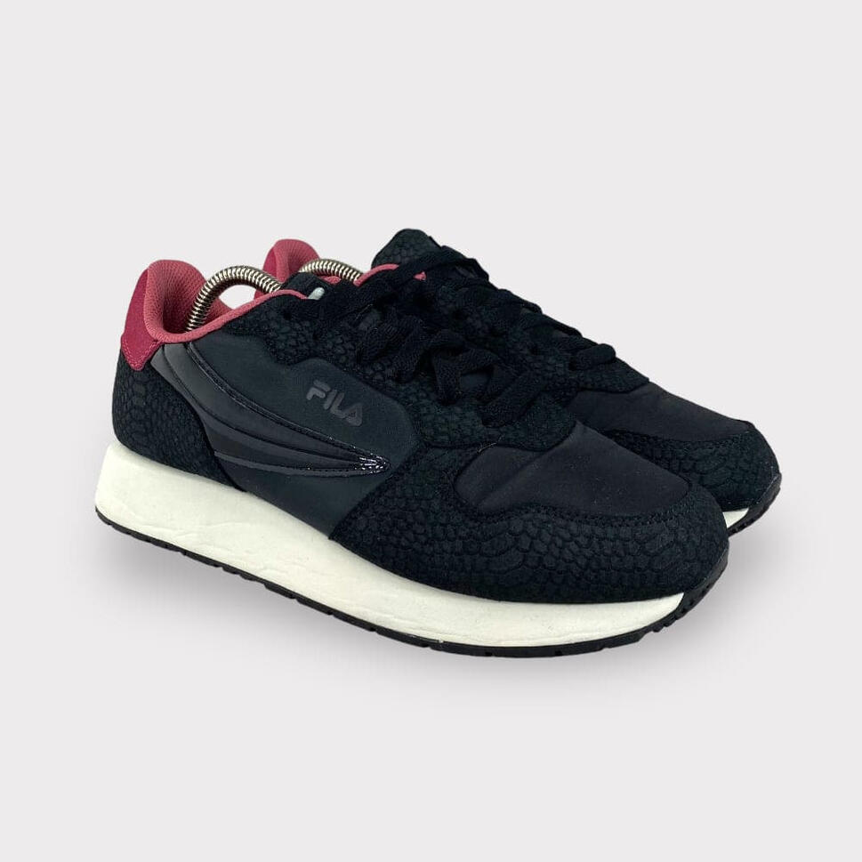 Buty do chodzenia damskie Fila Retroque