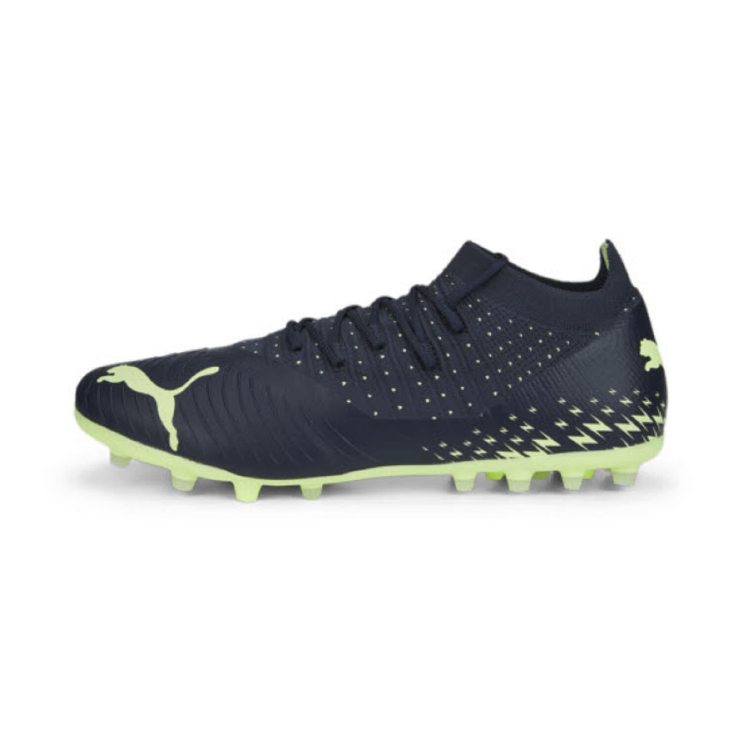 Scarpe da calcio Puma modello 107001-01 per uomini 2/7
