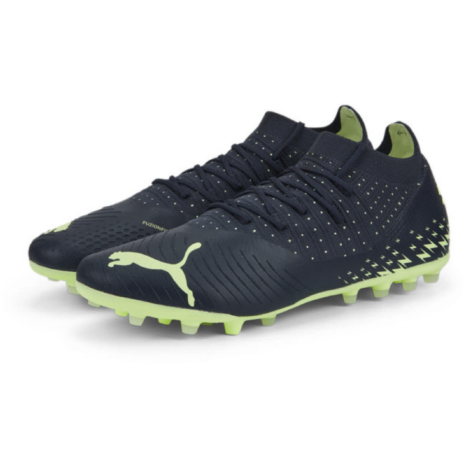 Scarpe da calcio Puma modello 107001-01 per uomini 3/7