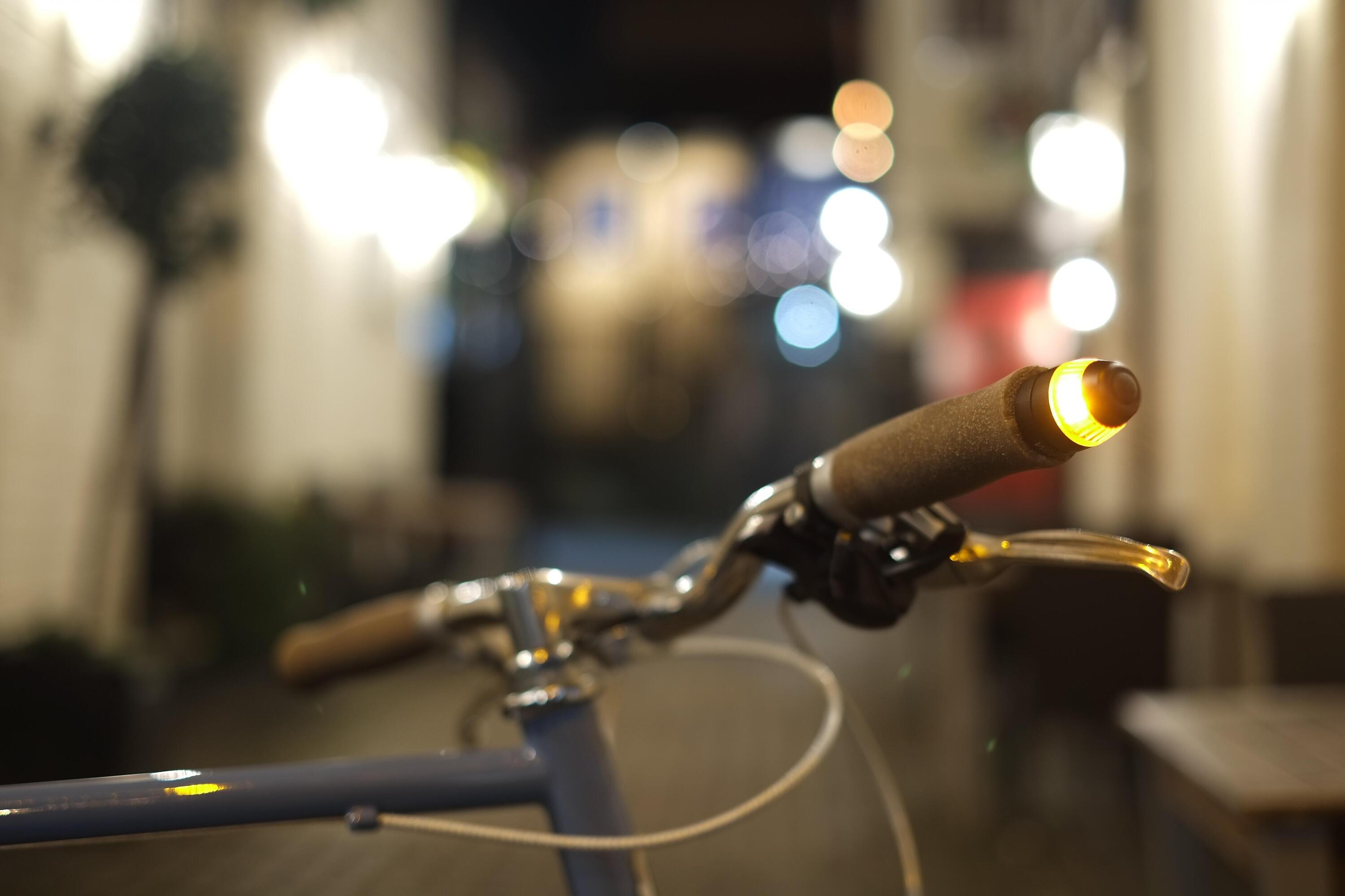 Indicatori di direzione magnetici per bici e monopattini Cycl winglights 5/5