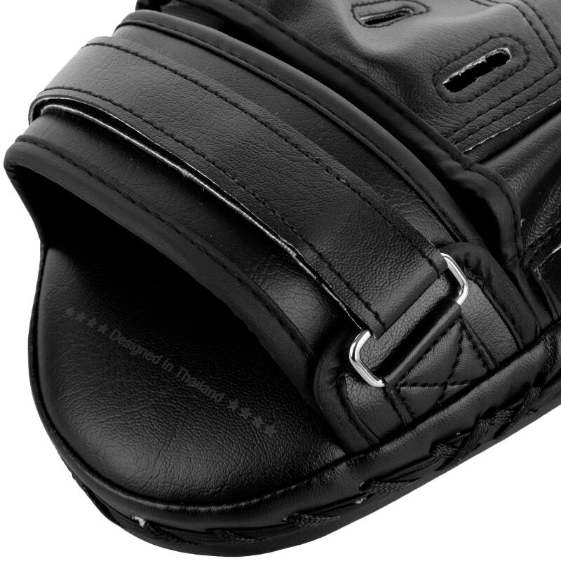Colpitori curvi Venum Light – Nero / Nero 4/4