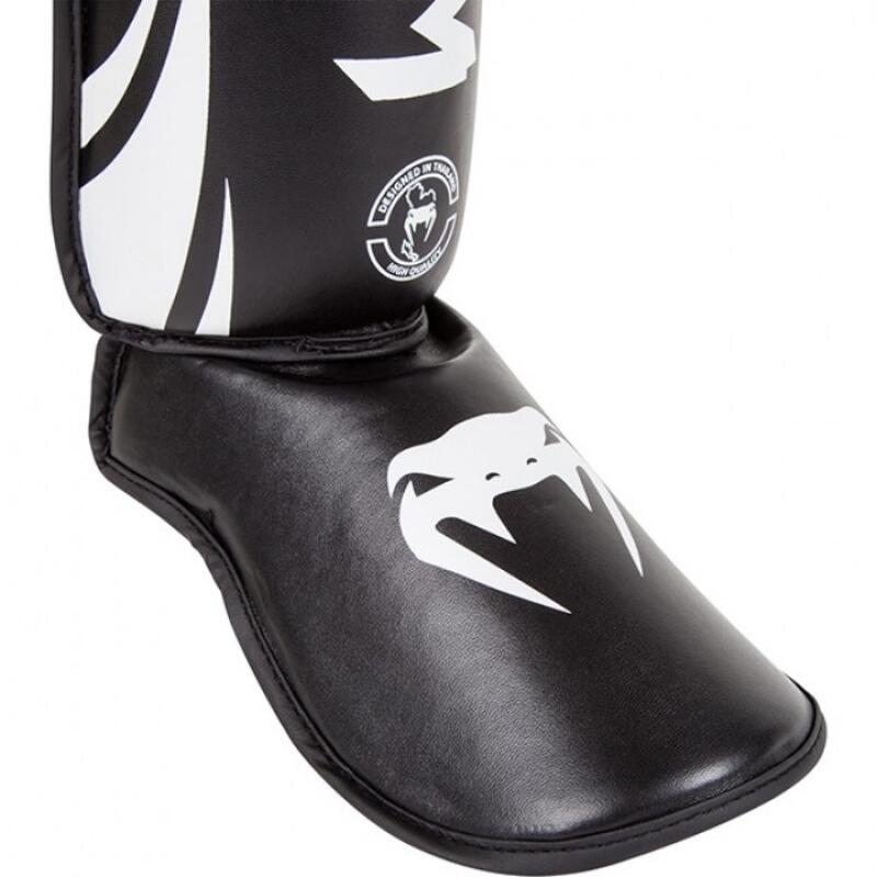 Venum Challenger Shinguards - Black 3/6