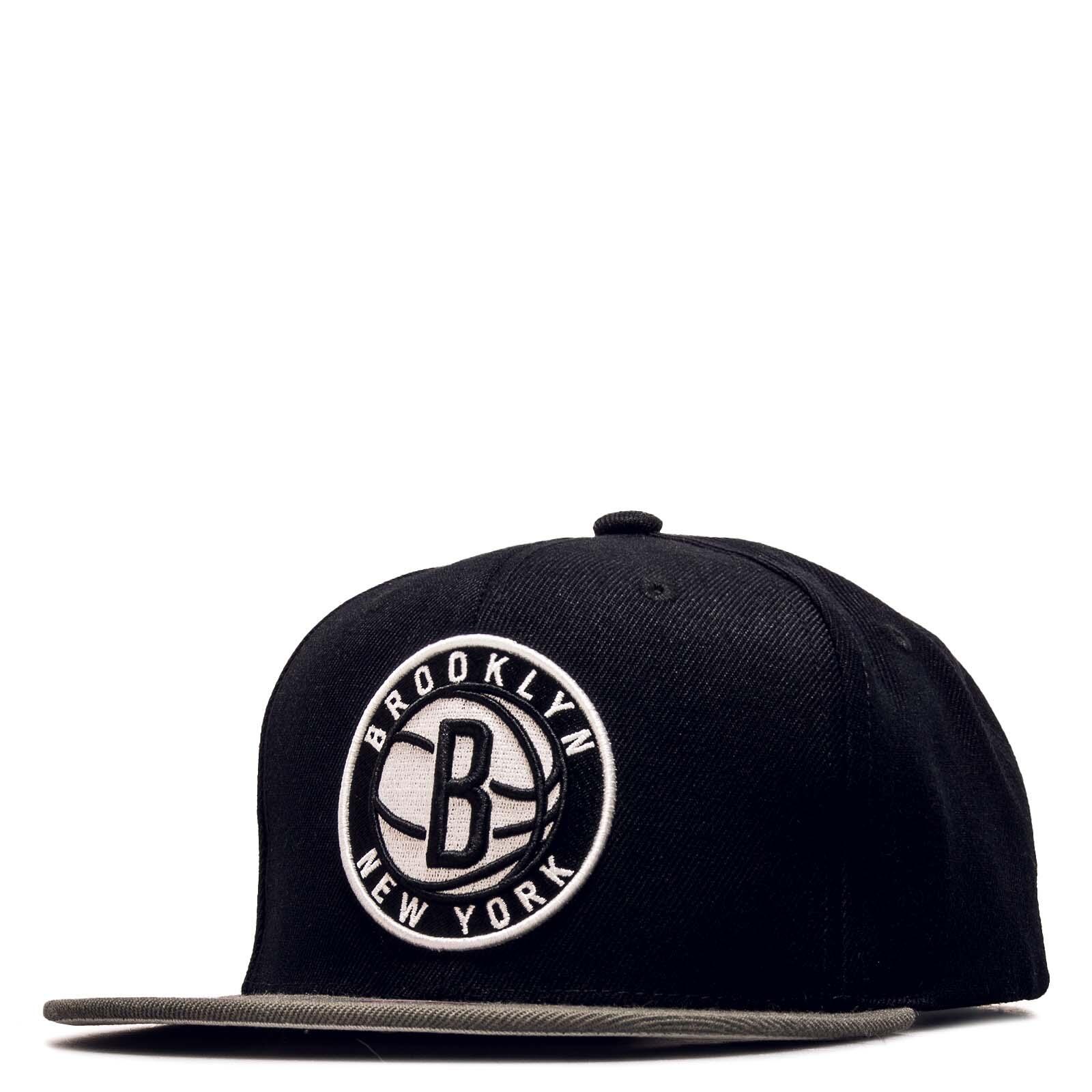 MITCHELL & NESS picture