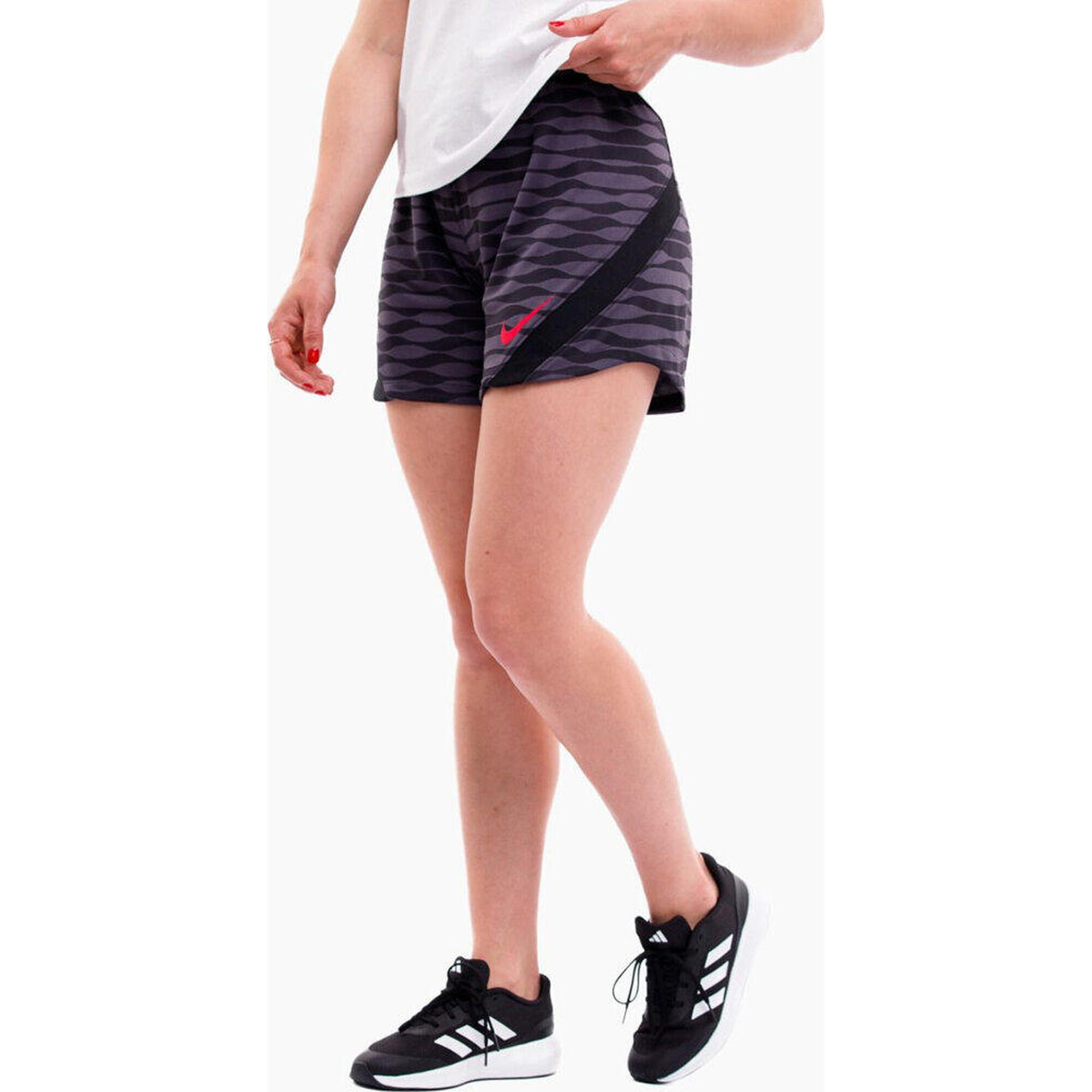 d0aa6c07-f67c-423c-99ae-1ebd09fac94b_c16