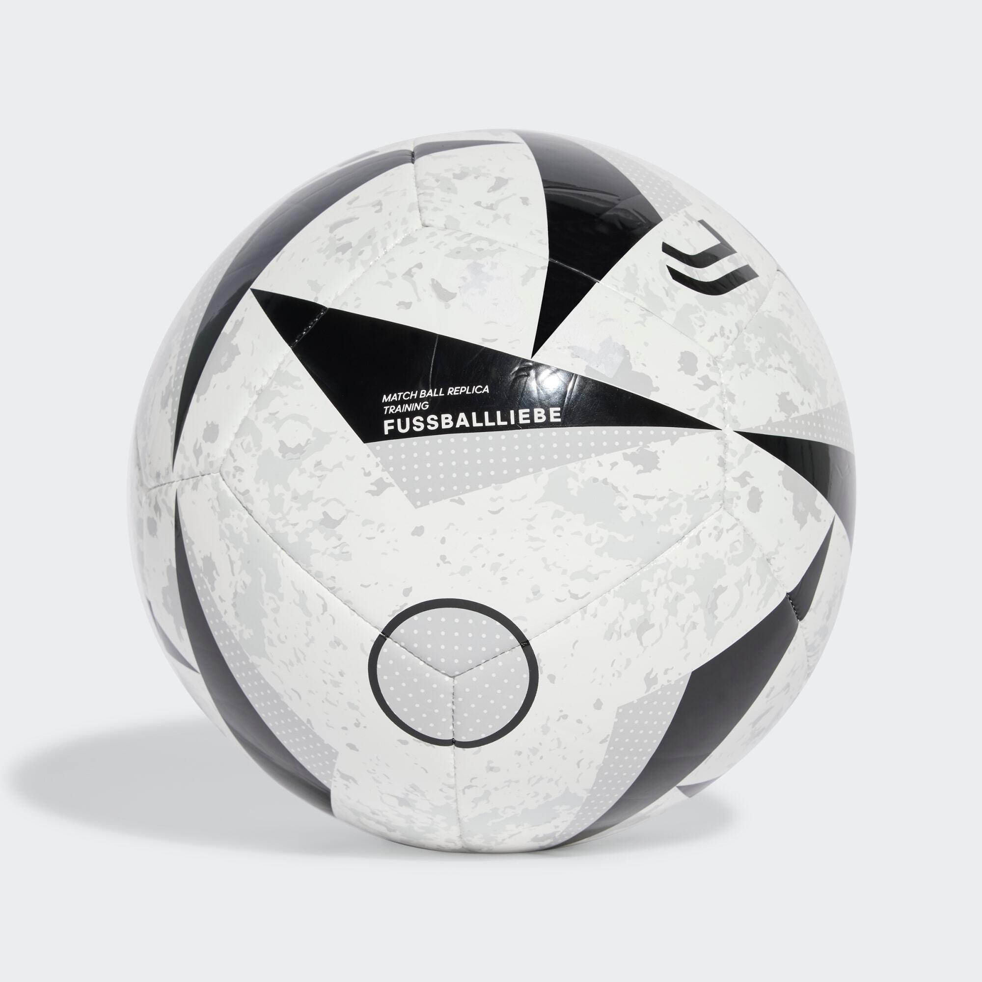 Bola Club com as Cores Principais da Juventus 2/6