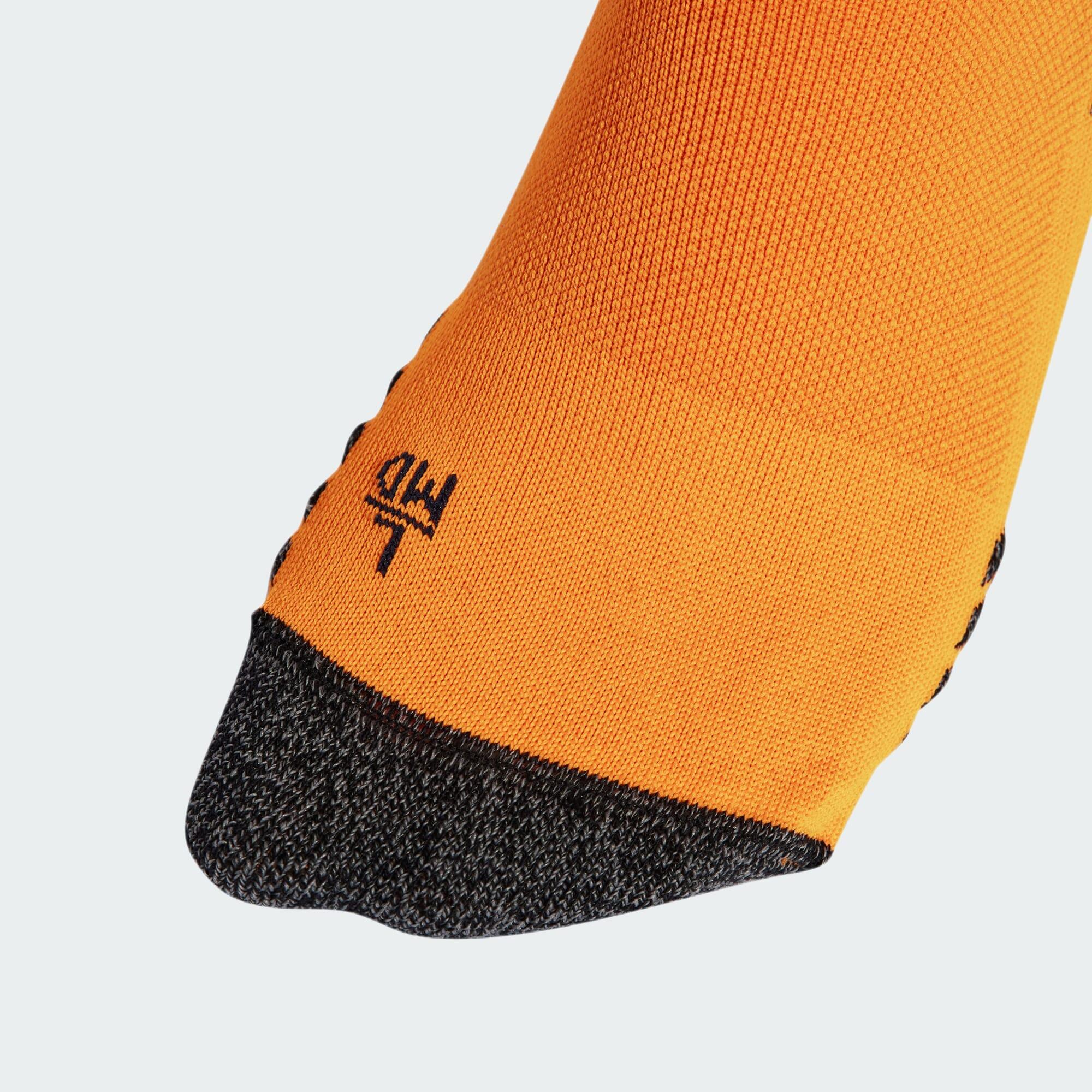 Real Madrid 24/25 Away Socks 2/4