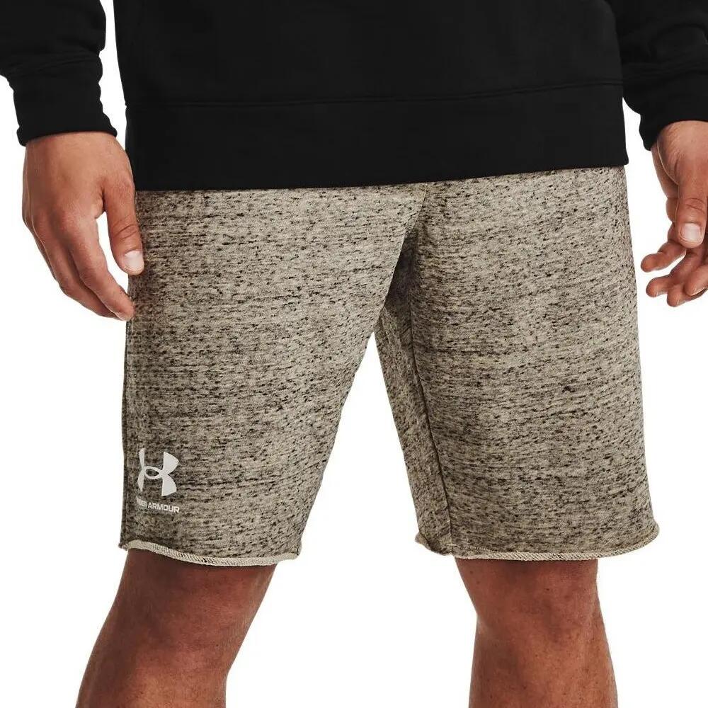 UNDER ARMOUR picture