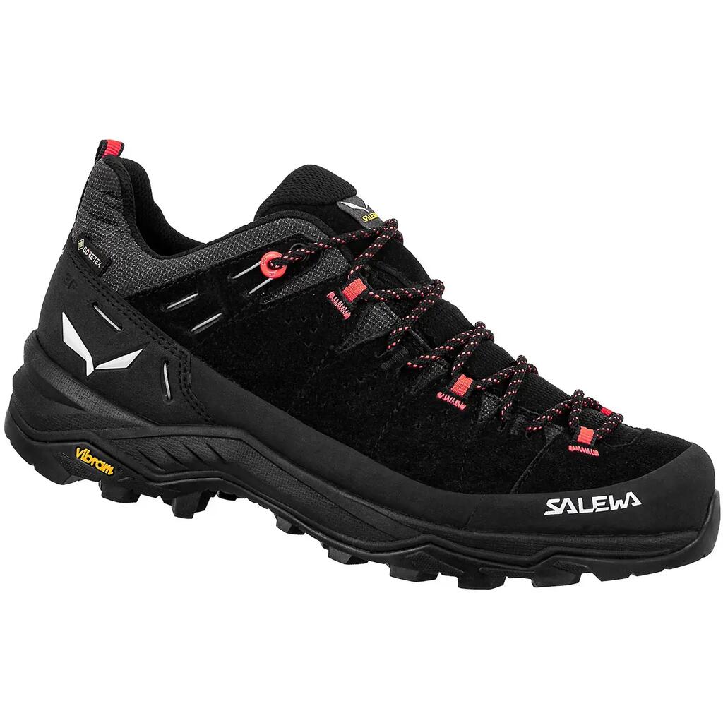 Women's hiking shoes Salewa ALP Trainer 2 GTX