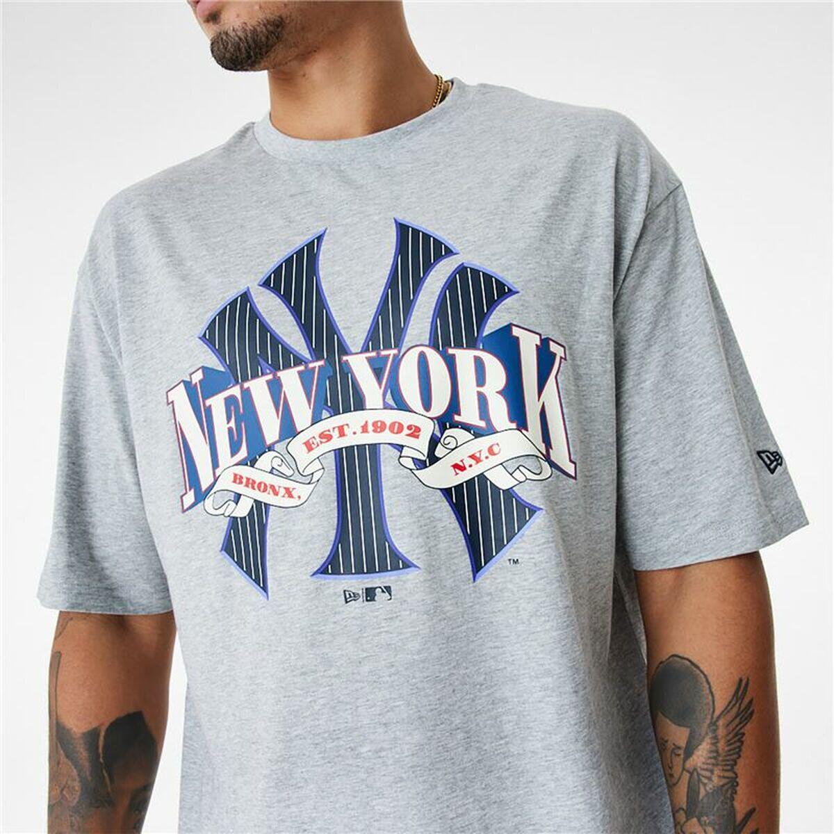 Herren Kurzarm-T-Shirt New Era MLB Arch Graphic New York Yankees Hellgrau 2/5