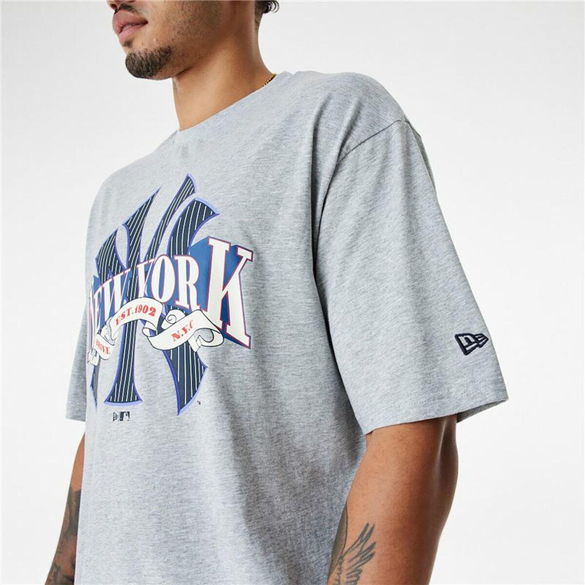 Herren Kurzarm-T-Shirt New Era MLB Arch Graphic New York Yankees Hellgrau 3/5