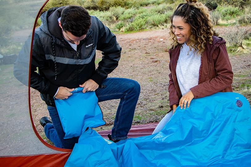 Gepatenteerde zelfopblazende dubbele V-vormige matras Klymit double V 5/5