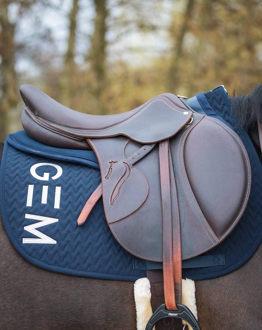 Tapis de selle DRESSAGE TEN Marine - GEM 3/5