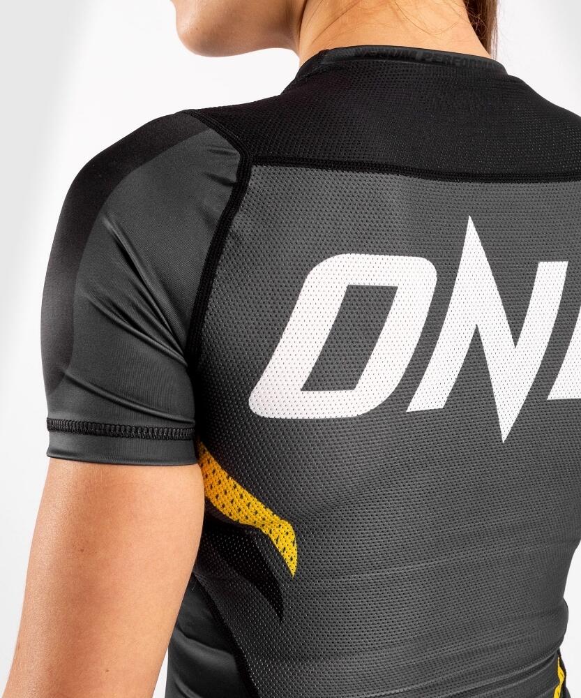 Venum ONE FC Impact Rashguard hort sleeves - for women - Grey/Yellow 4/7