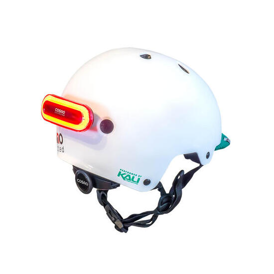 Casco urbano: il casco urbano con illuminazione posteriore