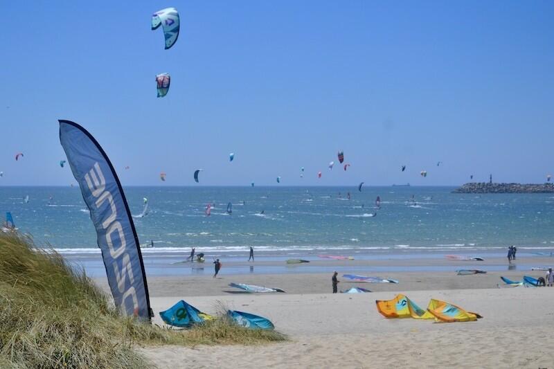 DECATHLON TRAVEL picture