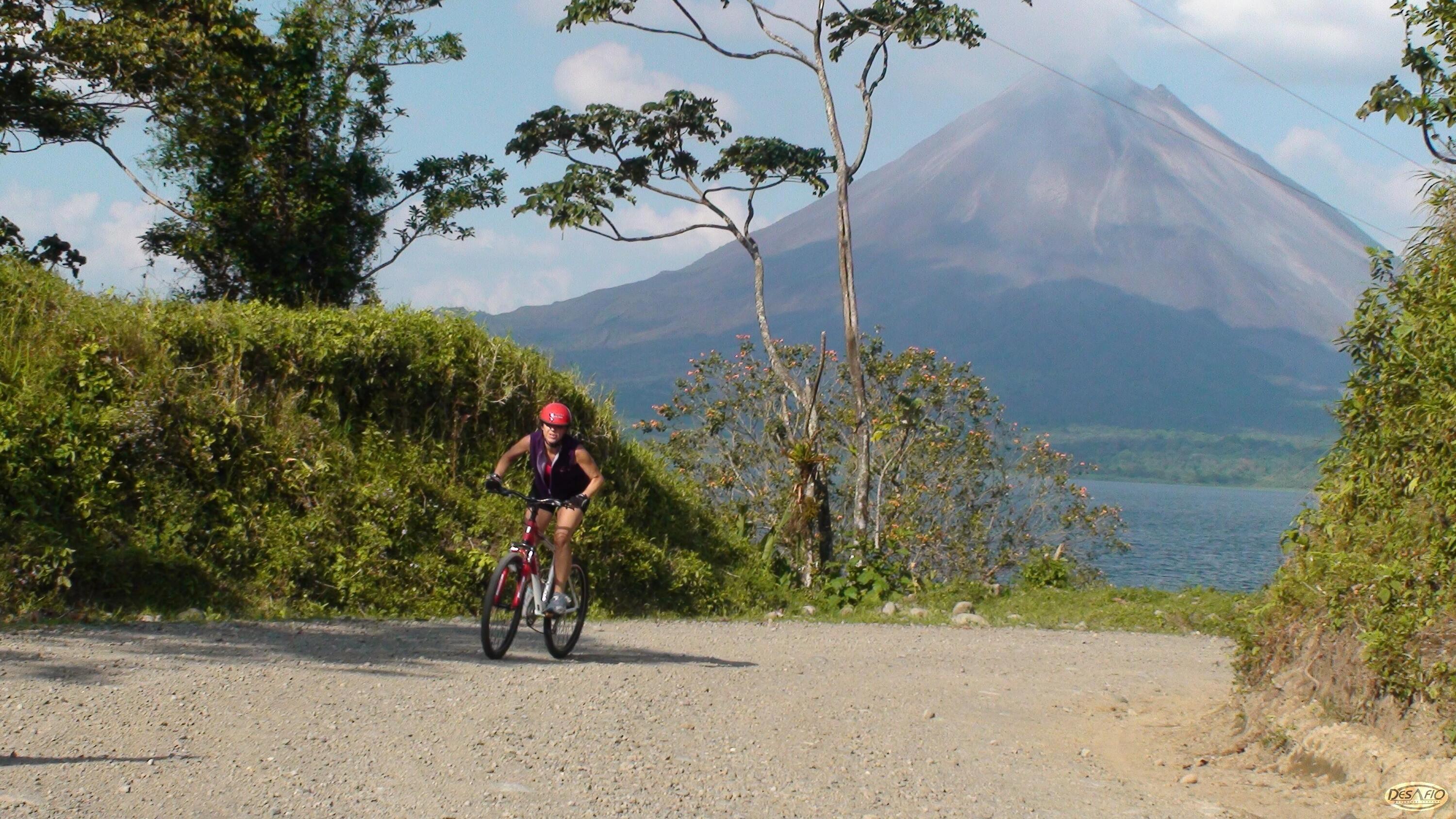 DECATHLON TRAVEL picture
