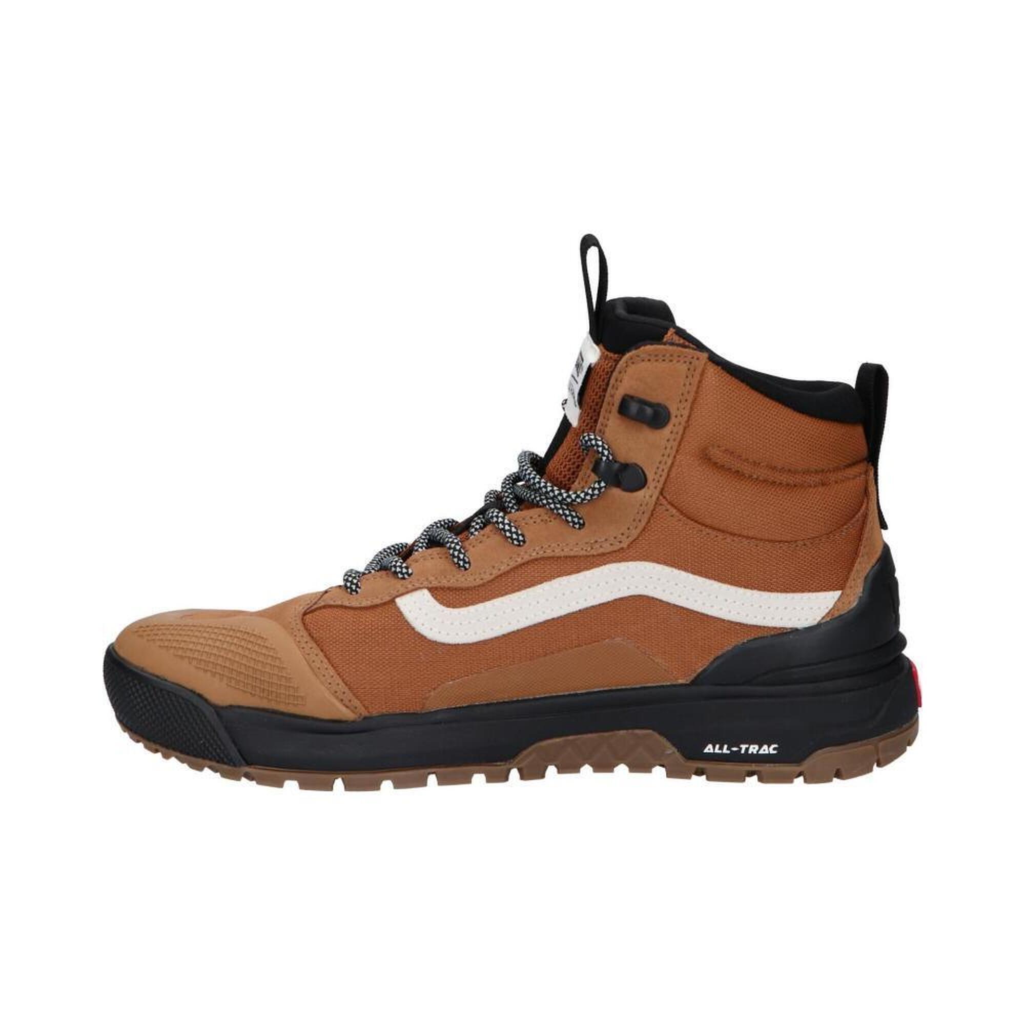 ZAPATILLAS DEPORTE VANS OFF THE WALL  DE HOMBRE VN0005VAGWT1 ULTRARANGE EXO HI G