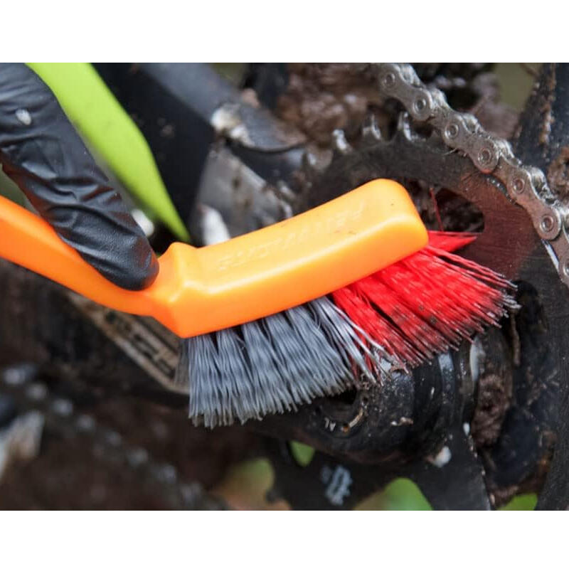 Szczotka do czyszczenia napędu rowerowego Fenwick's Gear Cleaning Brush 2/3