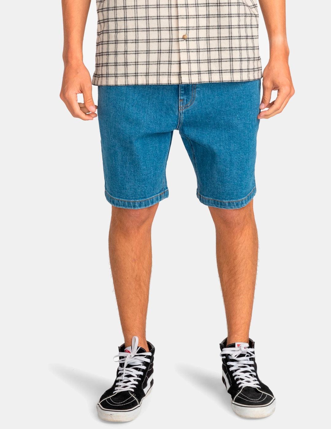 BILLABONG picture
